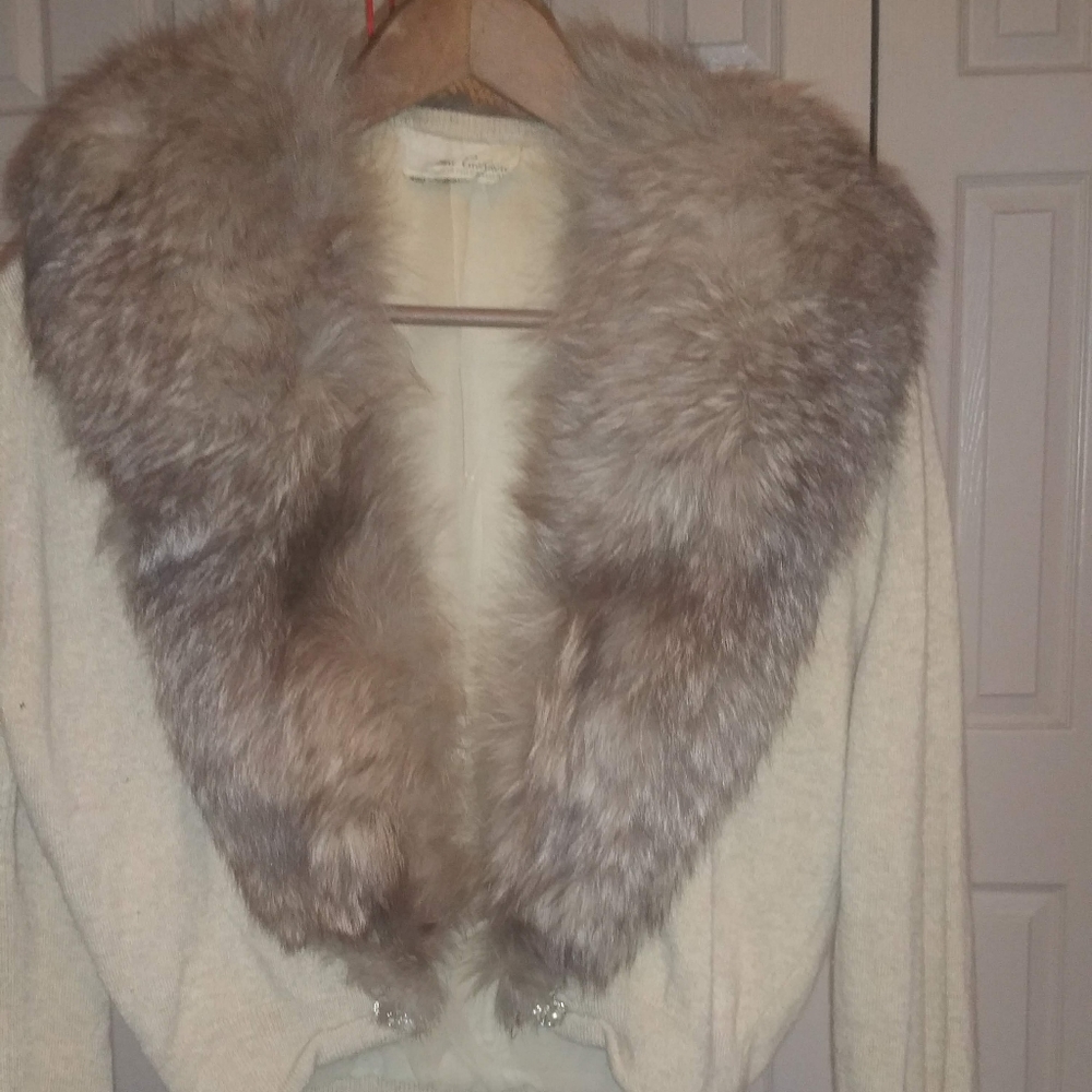 Vintage Cashmere Sweater with Fur Collar